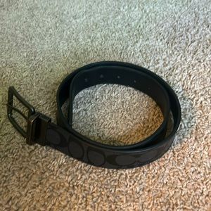 Men’s black coach belt